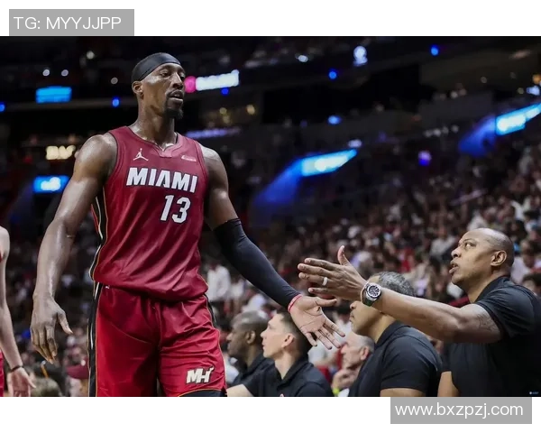 热火队阿德巴约因左脚受伤提前离场本场比赛能否复出尚未确定